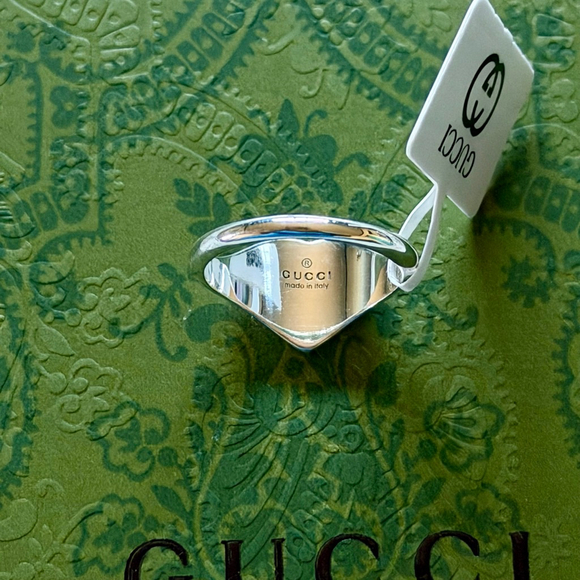 Gucci Silver Heart Ring with Red Enamel Size 6-7 - Picture 4 of 9